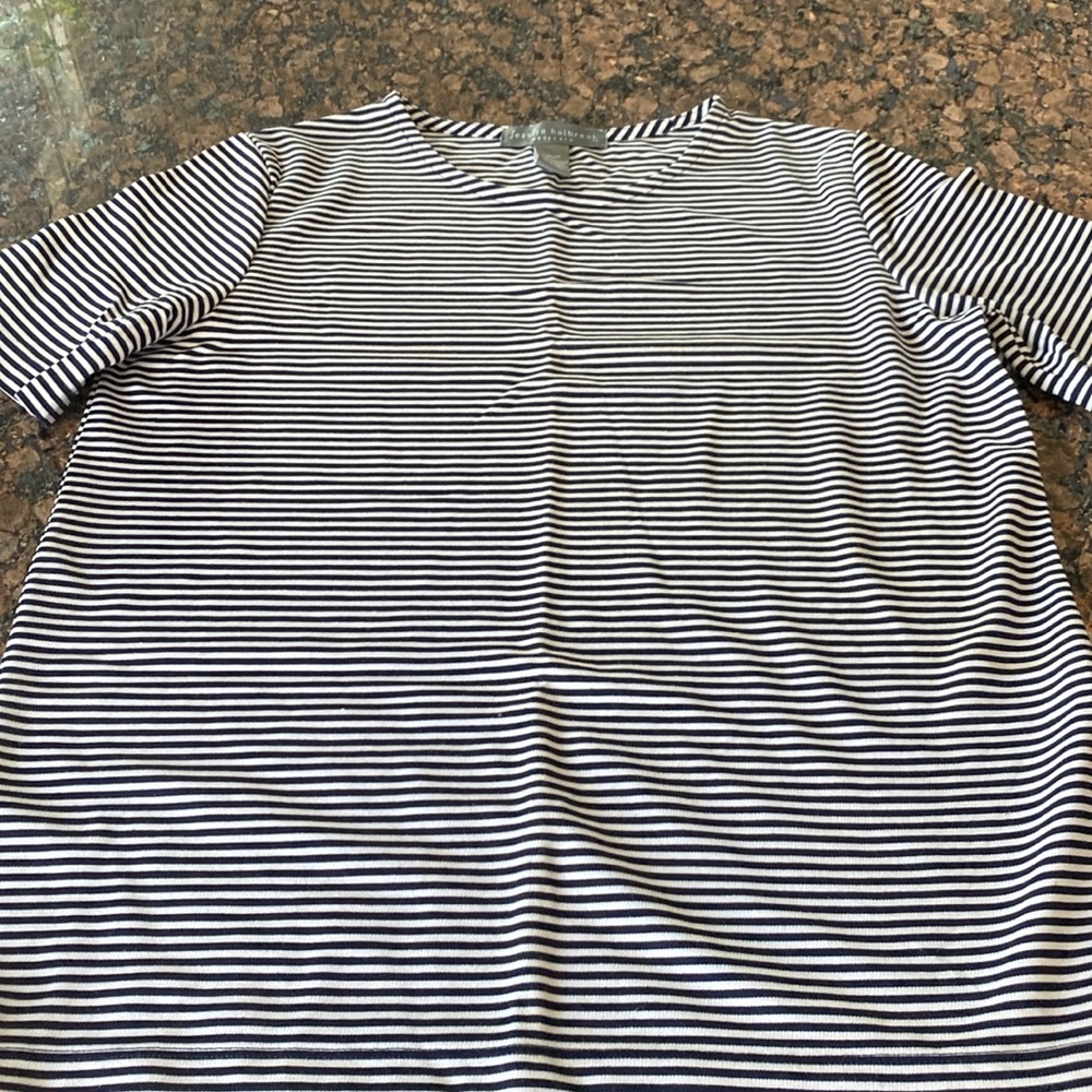 Jessica Holbrook crewneck short sleeve women’s top